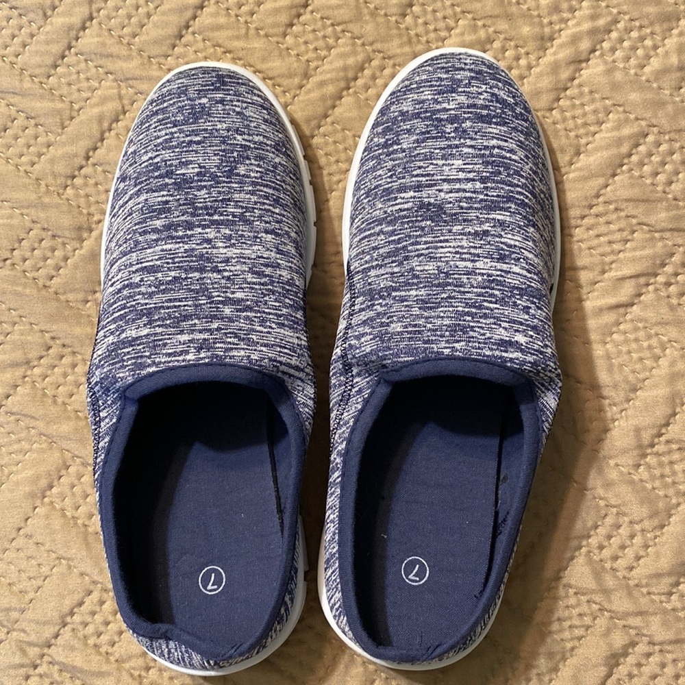 Slip on shoes